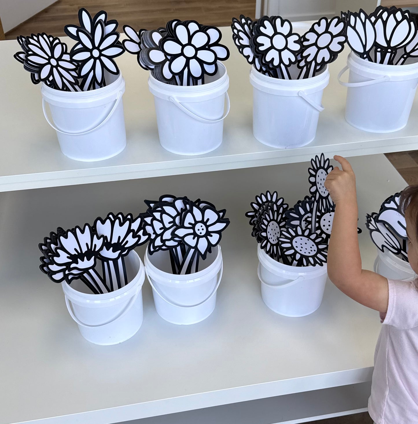 Color Your Way: Flower Edition Cardstock Cut-outs